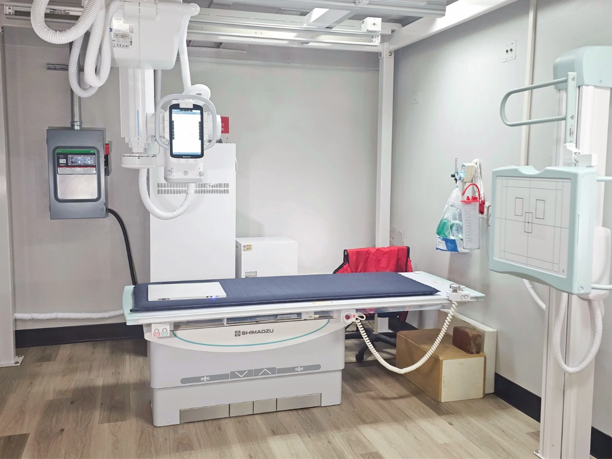 new radiology x-ray machine featuring the SHImadzu RadSpeed Pro 5 
